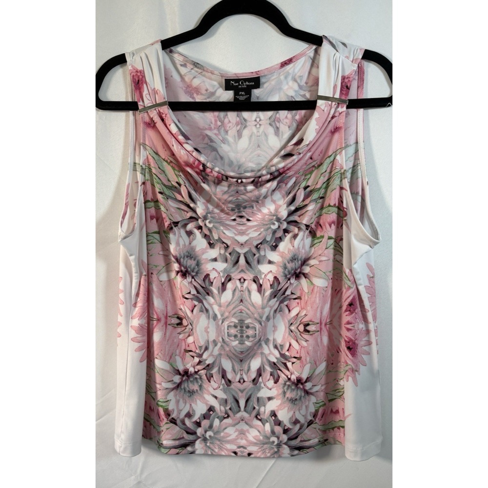 Nue Options womans topo size PXL petite floral